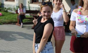 IMG_2014_0.jpg